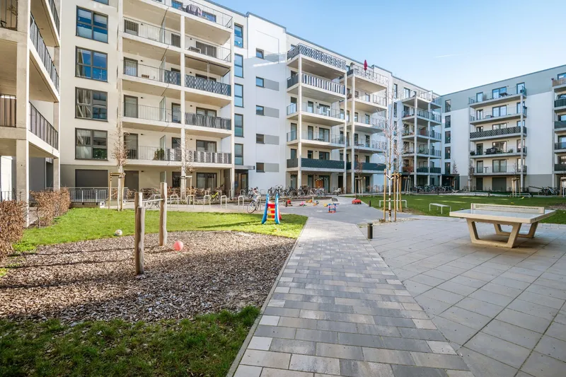 Helle 3 Zimmer Wohnung im modernen Sunside Carré mit Balkon zu vermieten! — photo 1